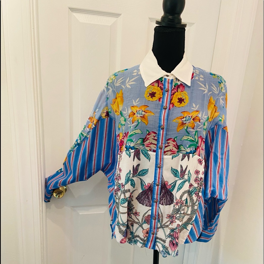 Worn one time, ladies lightweight summer blouse.